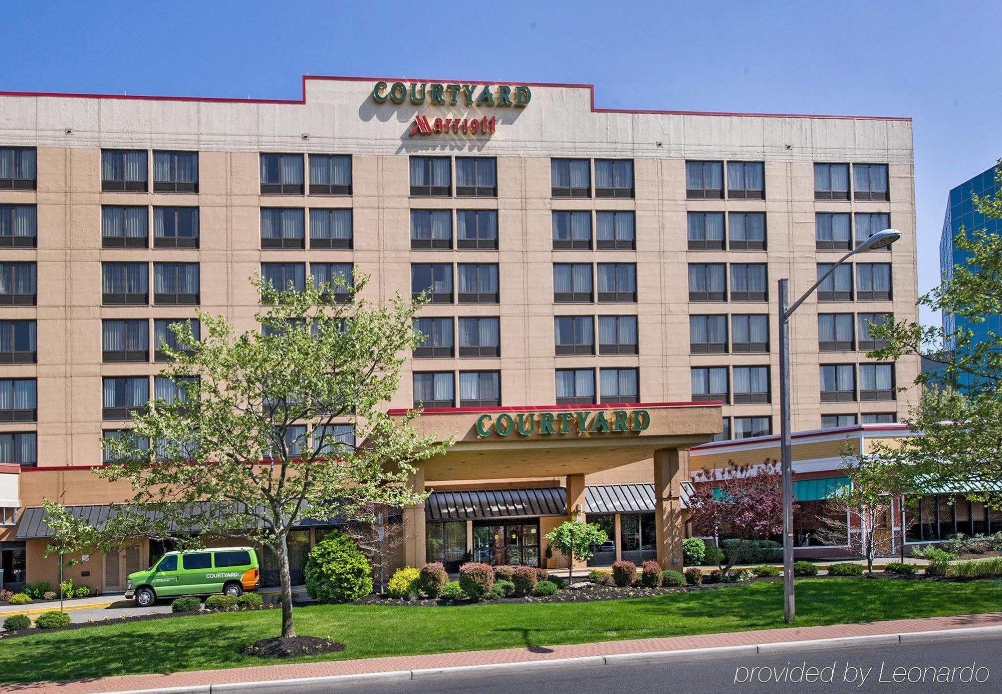 Courtyard By Marriott Secaucus Meadowlands Otel Dış mekan fotoğraf