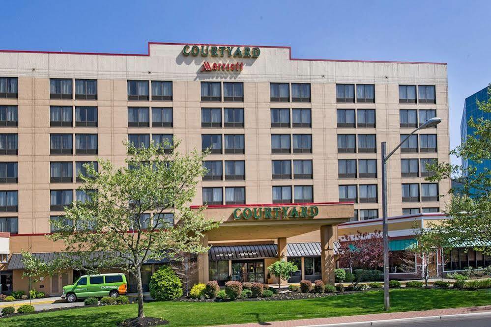 Courtyard By Marriott Secaucus Meadowlands Otel Dış mekan fotoğraf